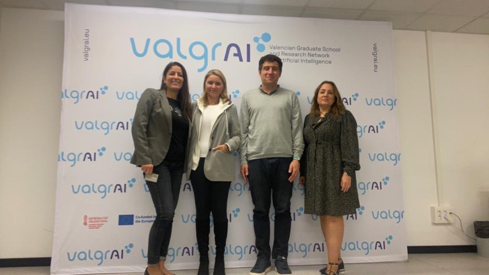 Startup Valencia y ValgrAI firman Convenio Marco para impulsar la innovación en Inteligencia Artificial